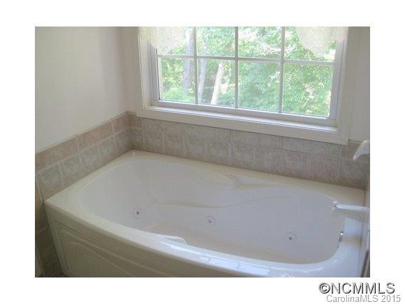 690 Pinewood Drive #4 & 5 - Photo 7
