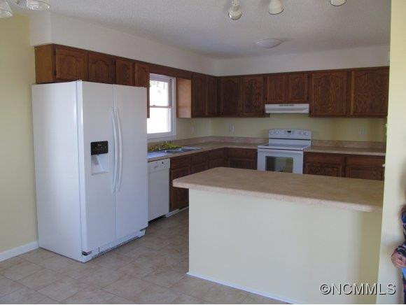103 Clayton Drive - Photo 5