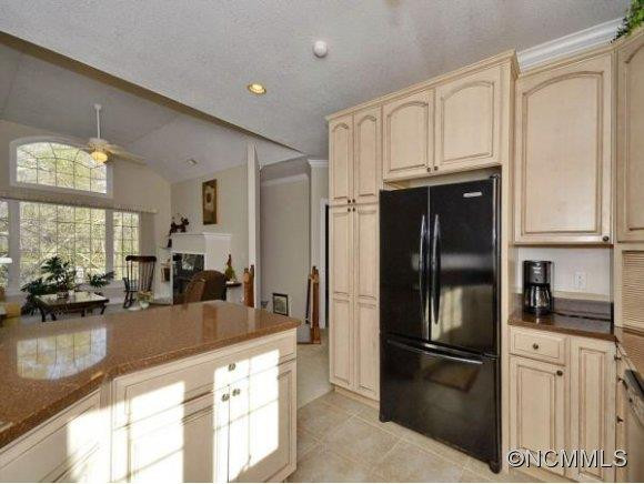 54 Springside Court - Photo 6