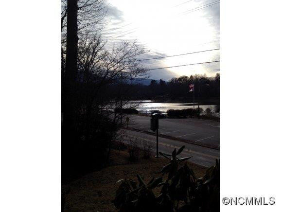 235 Laurel Circle Drive - Photo 4