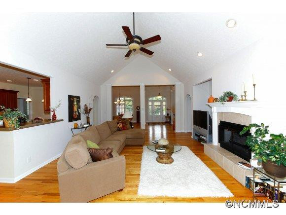 155 Jonathan Creek Drive - Photo 8