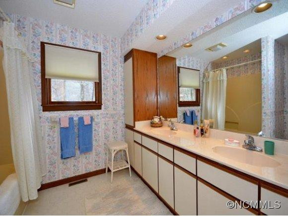 1 TIMBERSONG DR - Photo 10