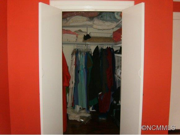 688 E. Park Place - Photo 13