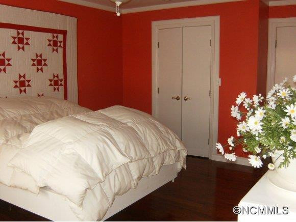 688 E. Park Place - Photo 9