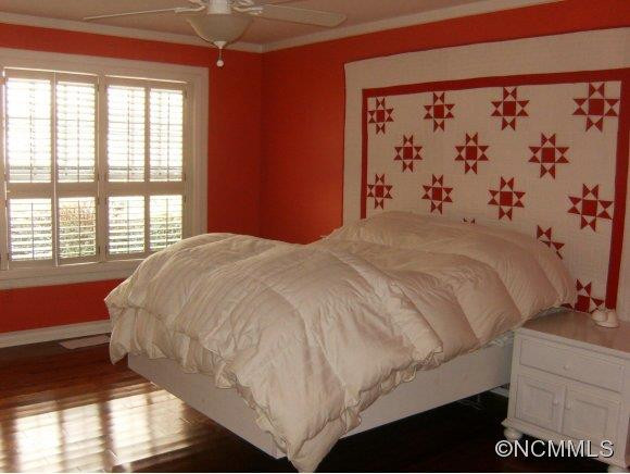 688 E. Park Place - Photo 10