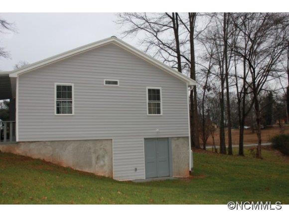 208 Wisconsin Street - Photo 12