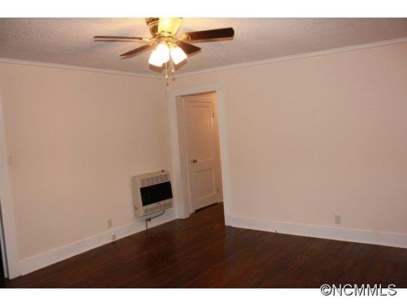 208 Wisconsin Street - Photo 8
