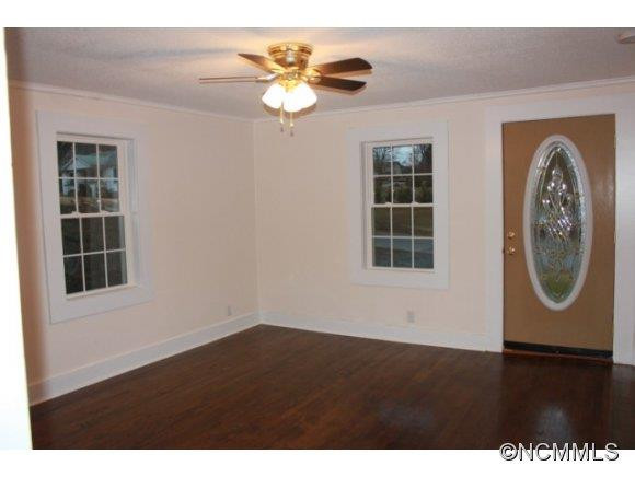 208 Wisconsin Street - Photo 9
