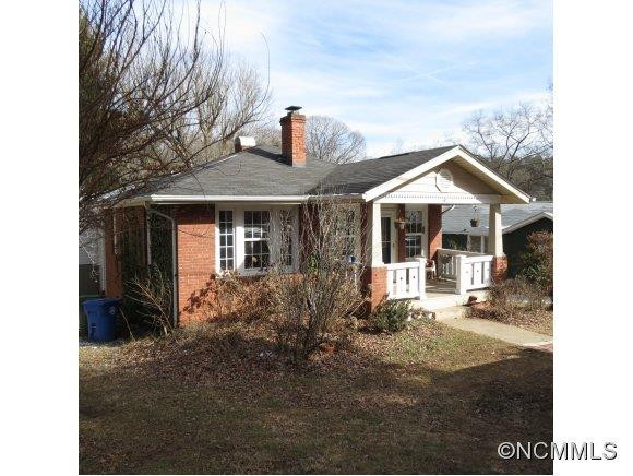 114 Pershing - Photo 2