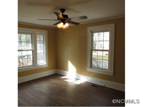 114 Pershing - Photo 13
