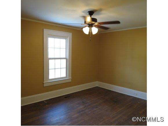 114 Pershing - Photo 14