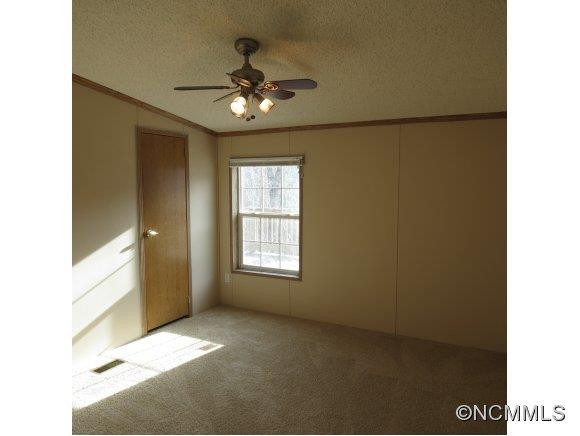 18 Kayce - Photo 9