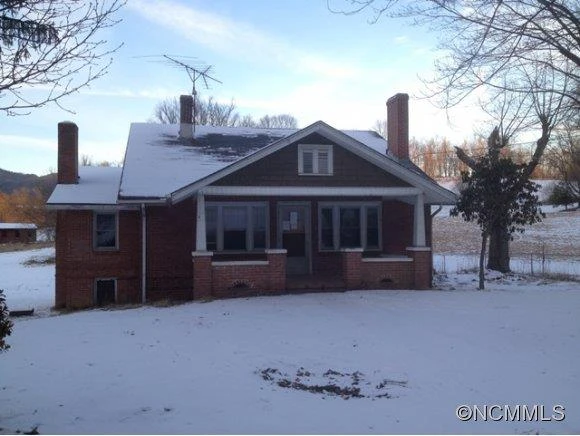 5285 Old Clyde Rd