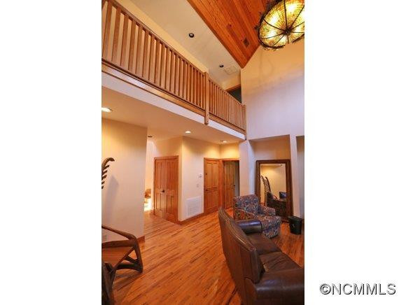 275 Clydeview Heights - Photo 9