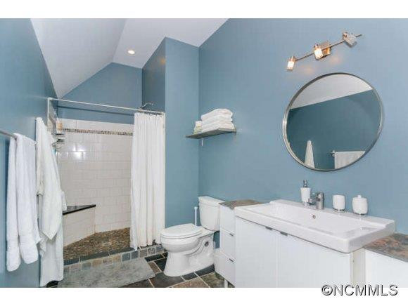 74 Magnolia - Photo 12