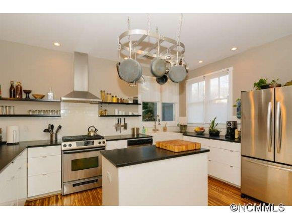 74 Magnolia - Photo 8