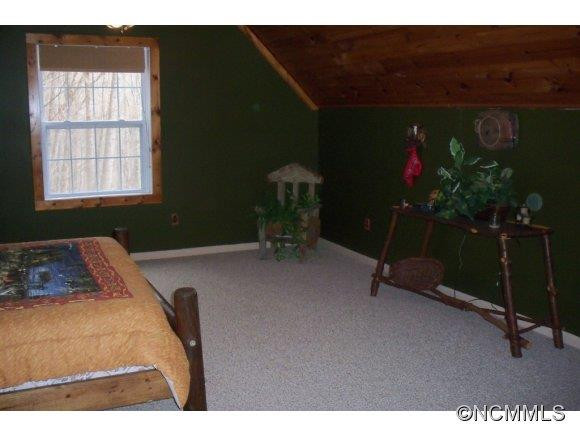 162 PIG PEN CV - Photo 14
