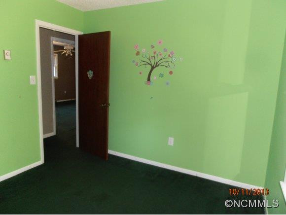 12 Troy Hill Drive - Photo 8