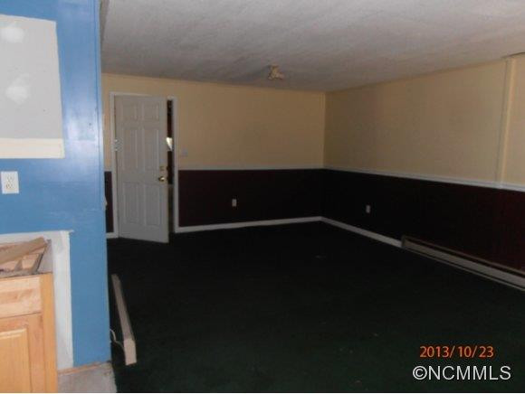 12 Troy Hill Drive - Photo 9