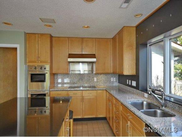 26 IVES FARM LANE - Photo 12