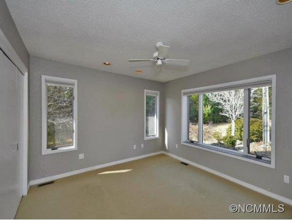 26 IVES FARM LANE - Photo 17