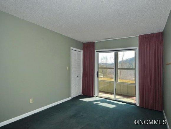26 IVES FARM LANE - Photo 21