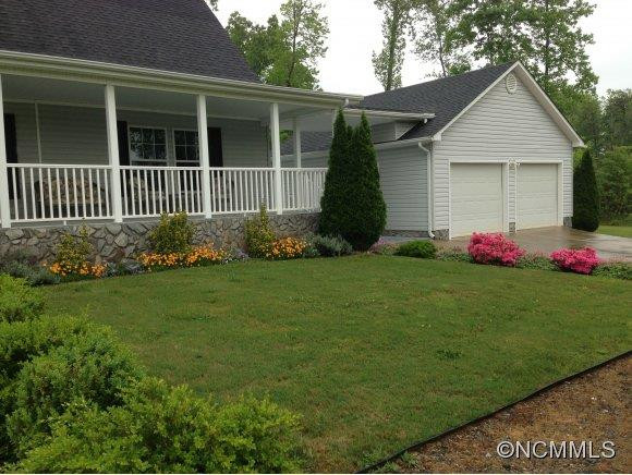 1585 Gilmer Edwards Road - Photo 2