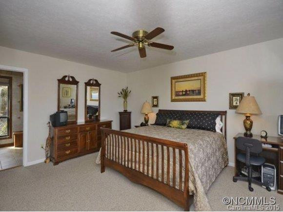 136 WOODBRIDGE DRIVE - Photo 13
