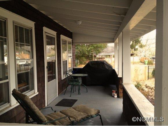 624 Brookshire St - Photo 18