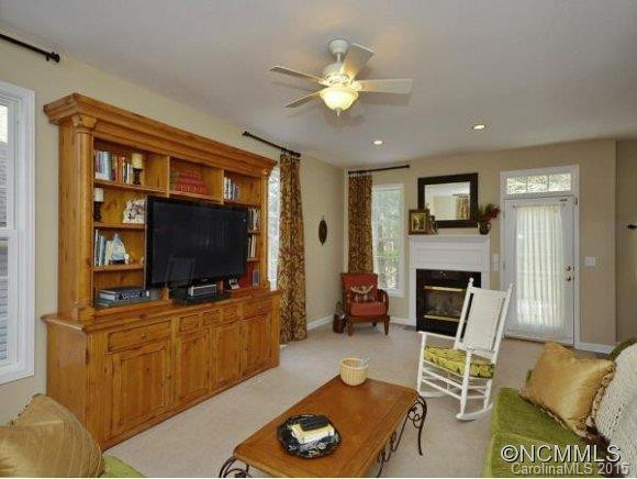 84 Driftstone Circle - Photo 10