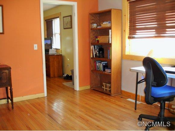 219 Cherry Cove - Photo 10