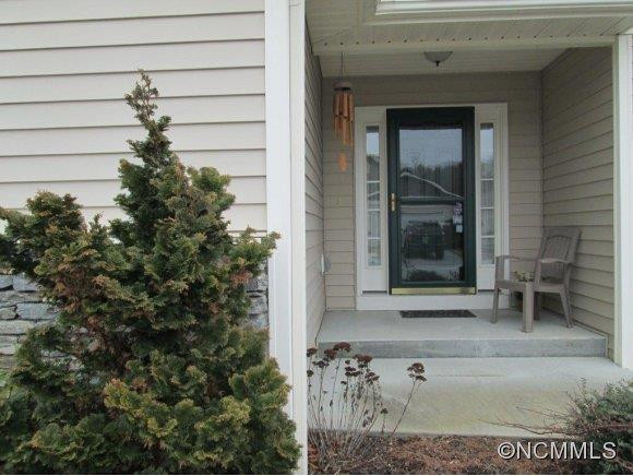 85 Clear Creekside Dr - Photo 3