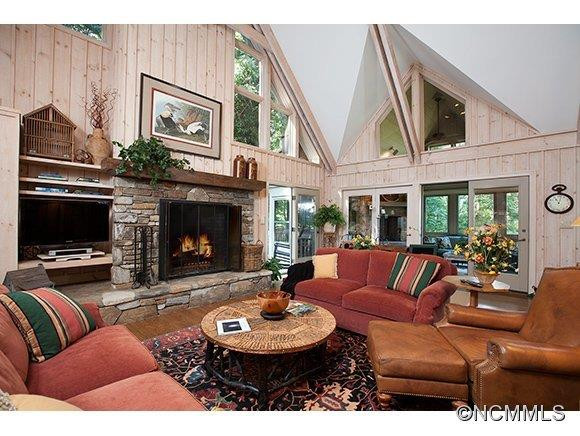 679 Cherokee Trace - Photo 3