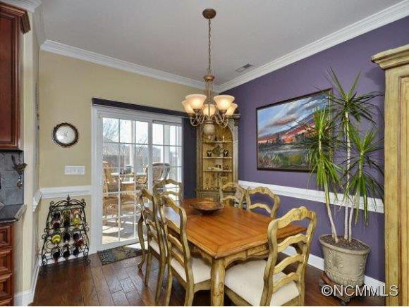843 West Pointe Drive - Photo 6