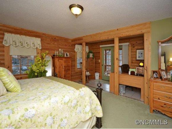 2420 LITTLE CREEK RD - Photo 15