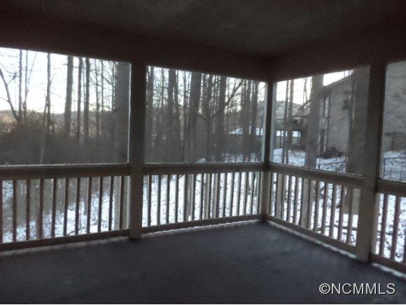47 WEST OAKVIEW RD - Photo 11