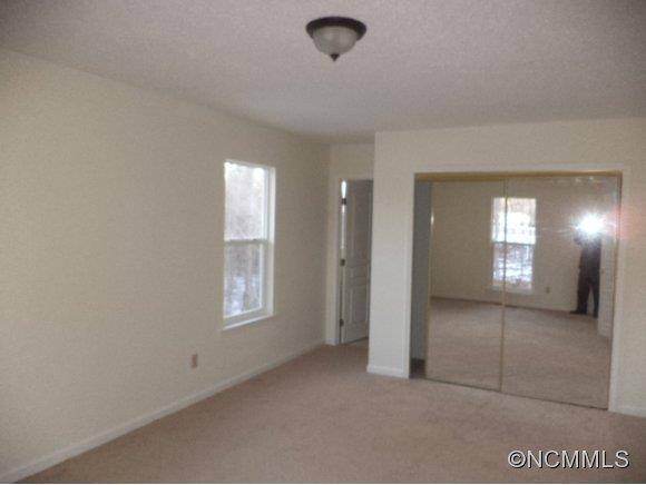 47 WEST OAKVIEW RD - Photo 8