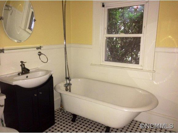 68 Mildred Avenue - Photo 4
