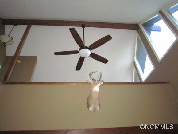 113 Deer Run - Photo 4