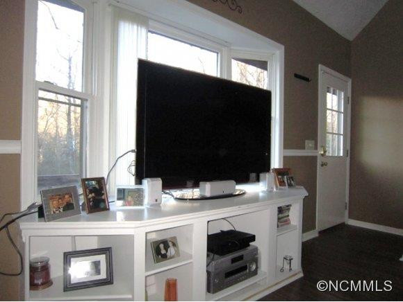 113 Deer Run - Photo 7