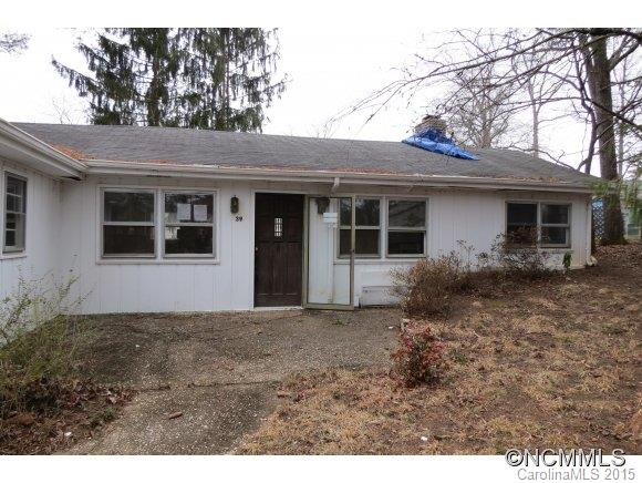 39 Wentworth Ave. - Photo 2