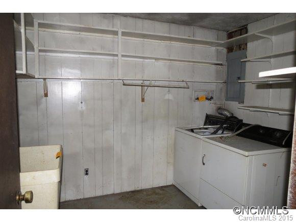 39 Wentworth Ave. - Photo 11