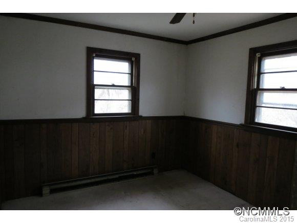39 Wentworth Ave. - Photo 15
