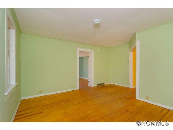 32 Price Road - Photo 8