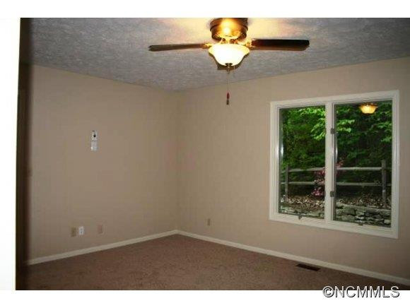131 Nimbus Lane - Photo 3