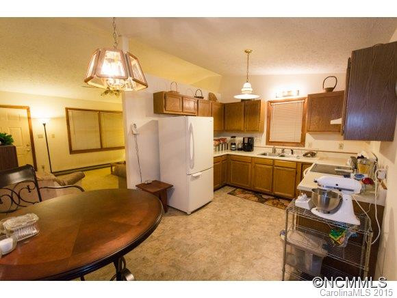 56 Westover Dr. - Photo 3