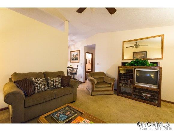 56 Westover Dr. - Photo 4
