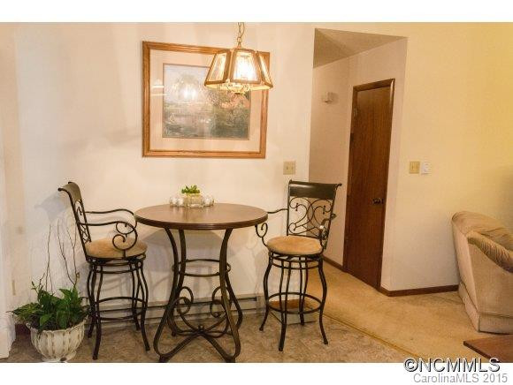 56 Westover Dr. - Photo 5