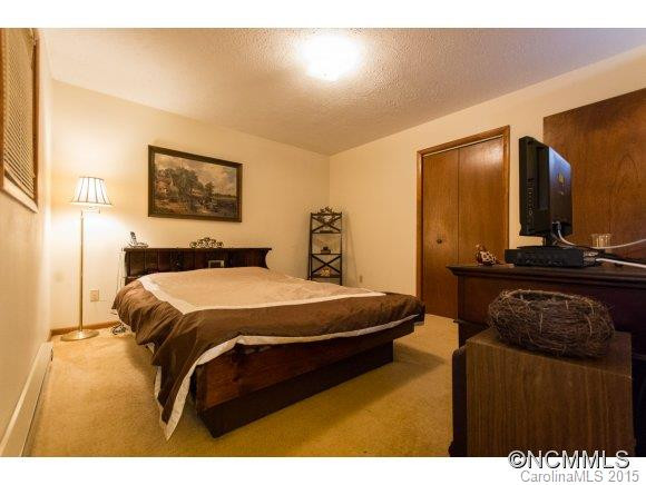 56 Westover Dr. - Photo 7