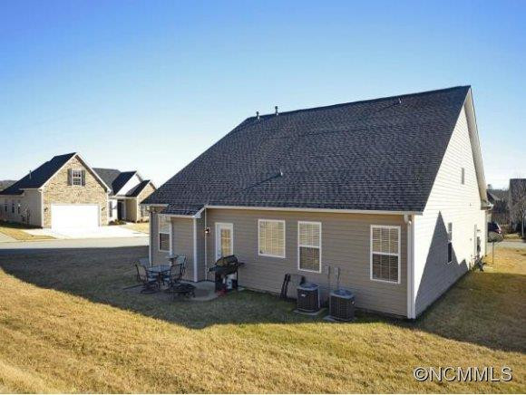 10 W. HIAWASSEE ROAD - Photo 3